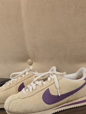 Nike Women’s Suede Runner Sneakers - Cream with Purple Swoosh
